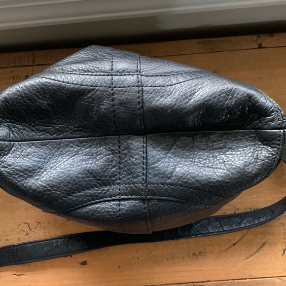 Vintage Coach Chain Duffel Crossbody pebbled leather Shoulder bag purse - Picture 12 of 12